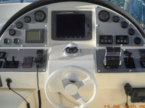 Buy 2009 Aicon Flybridge
