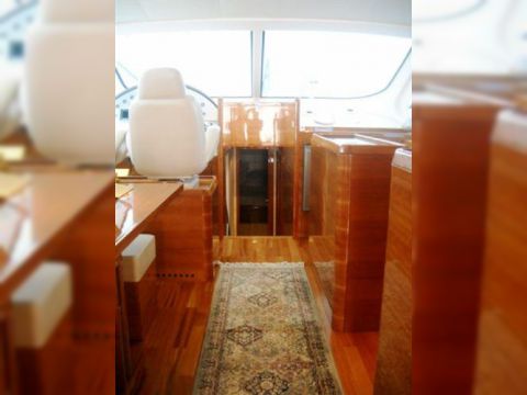 2009 Aicon Flybridge for sale