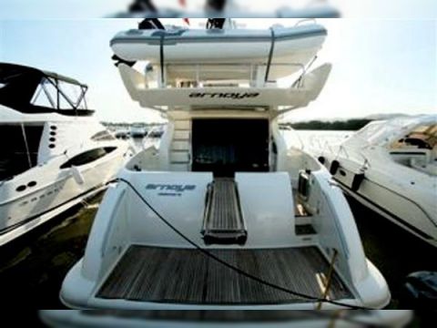 Buy 2008 Azimut Flybridge