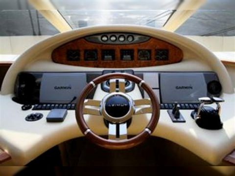 2008 Azimut Flybridge