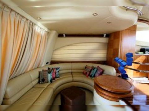 Buy 2008 Azimut Flybridge