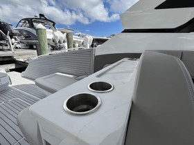 Kjøpe 2023 Cruisers Yachts 50 Gls Outboard