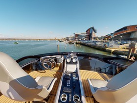 Купить 2022 Sunseeker Sport Yacht 65