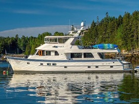Outer Reef Yachts 720 My