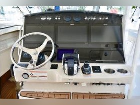 2019 Boston Whaler 420 Outrage