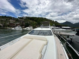 Vegyél 2012 Azimut 72S