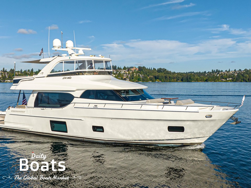 2017 Ocean Alexander 70E