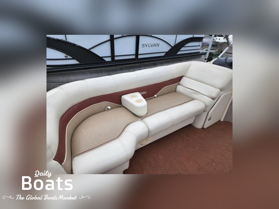 2004 Godfrey Marine 824A for sale. View price, photos and Buy 2004