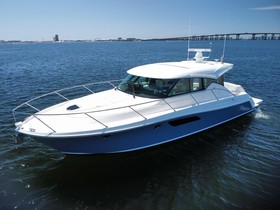 Vegyél 2018 Tiara Yachts C44 Coupe