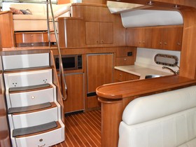 2005 Tiara Yachts 5200 Sovran Salon