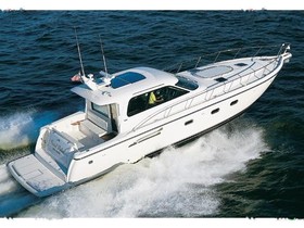 Buy 2005 Tiara Yachts 5200 Sovran Salon