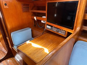 Buy 1987 Bristol 43.3 Center Cockpit