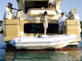 Osta 2006 Ferretti Yachts Altura 690