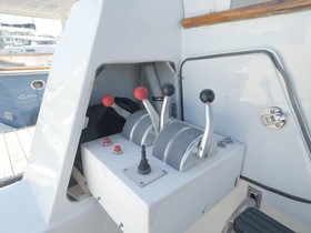 1992 Hatteras 70 Cockpit Motor Yacht на продаж