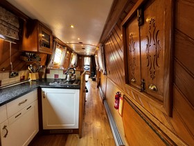 2008 Elton Moss 58' Semi Trad Narrowboat