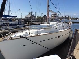 Купить 2000 Beneteau 411