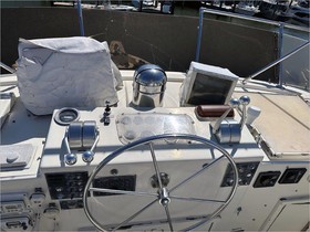 Osta 1981 Hatteras Cockpit My