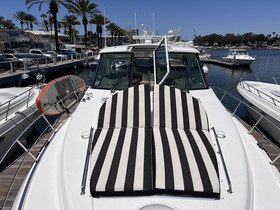 Osta 2014 Cruisers Yachts 430 Sport Coupe