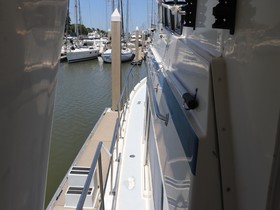 1984 Present Yachts Sun Deck Trawler 42
