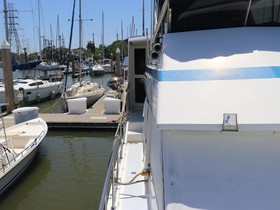 1984 Present Yachts Sun Deck Trawler 42 kaufen