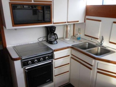 1990 Marinette 41 for sale