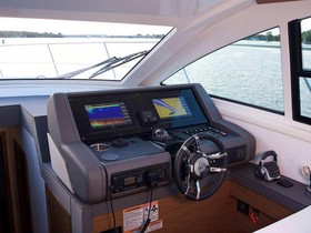 Acquistare 2023 Cruisers Yachts 46 Cantius