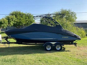 Buy 2018 Yamaha Boats 242 Limited E-Series