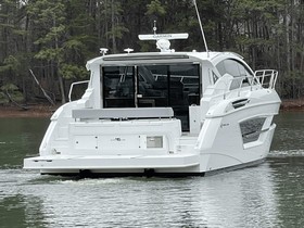 2023 Cruisers Yachts 46 Cantius на продажу