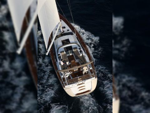 Rent 2010 Jeanneau 57