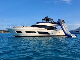 2020 Ferretti Yachts 670 in vendita