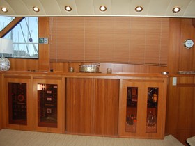 1995 President Aft Cabin Cockpit Motoryacht