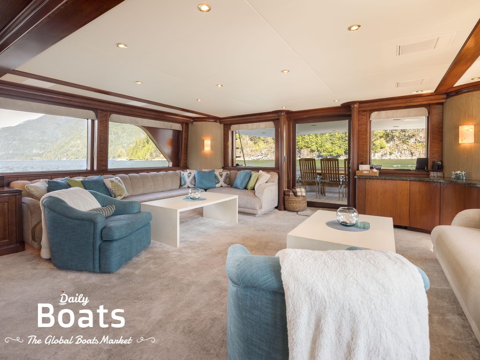 2000 Westport Crescent for sale. View price, photos and Buy 2000