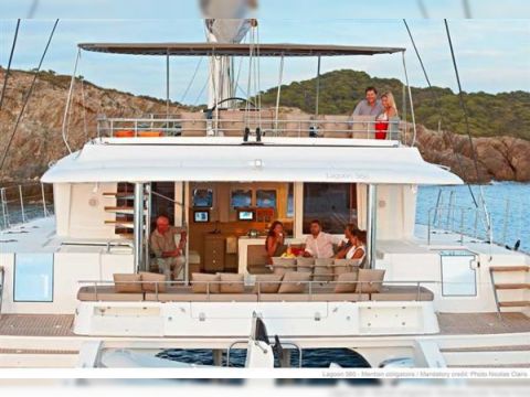 Rent 2011 Lagoon 560