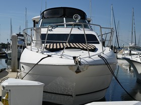 2004 Cruisers Yachts 405 Express Motoryacht for sale