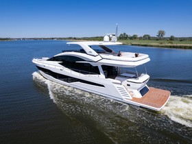 Galeon 800 Fly