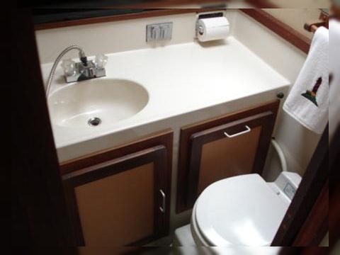 1984 Silverton 34 C à vendre