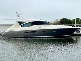 Tiara Yachts 5800 Sovran