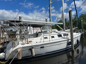 Buy 2011 Hunter 41 Deck Salon