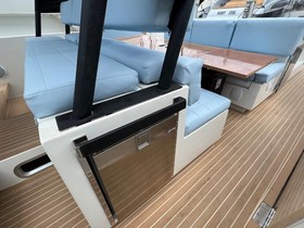 Kjøpe 2018 De Antonio Yachts D33 Cruiser