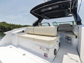 Acheter 2023 Cruisers Yachts 38 Gls