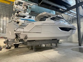 Kupić 2022 Cruisers Yachts 42 Gls Ob
