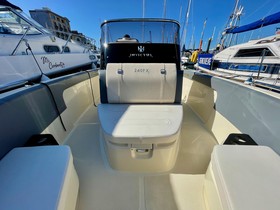 Buy 2016 Invictus 240Fx