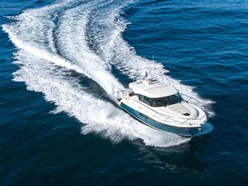2016 Tiara Yachts C44 Coupe
