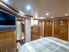 2005 Viking 74 Convertible for sale