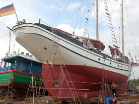 Buy 2010 Custom Malaysian Boat Yard Pulau Duyong