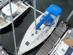 1988 CAL 33 (Hunt) for sale