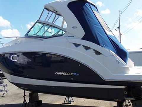 Chaparral 310 Signature