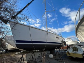 Buy 2002 Hunter 410 - Original Owner Boat