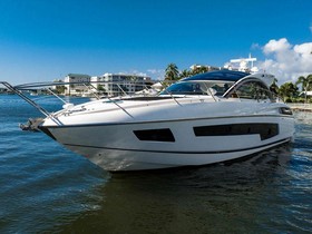 2017 Sunseeker San Remo