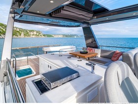 Buy 2022 Beneteau Grand Trawler 62
